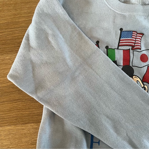 Walt Disney World WDW EPCOT Rare Vintage 1990s Crewneck Sweatshirt - Picture 6 of 8